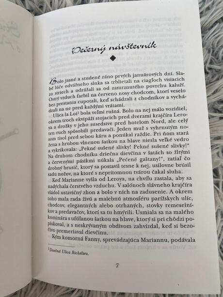 Krásna stará retro kniha marianne a cisár juliette,