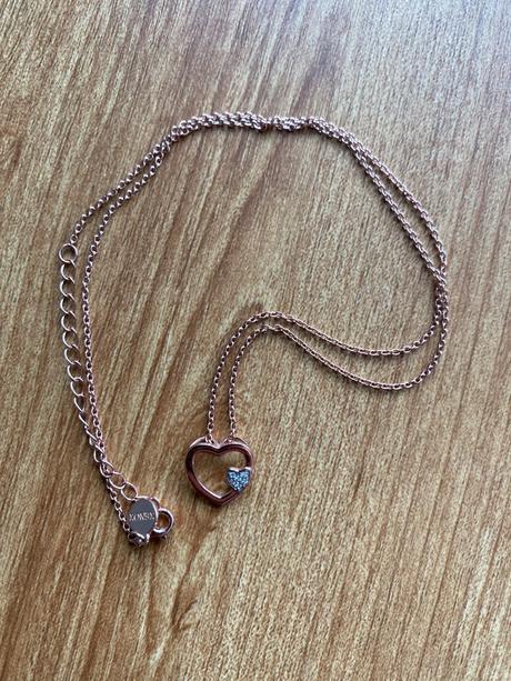 Dámska retiazka s priveskom, 