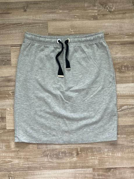 Reserved tepláková sukňa, reserved,38