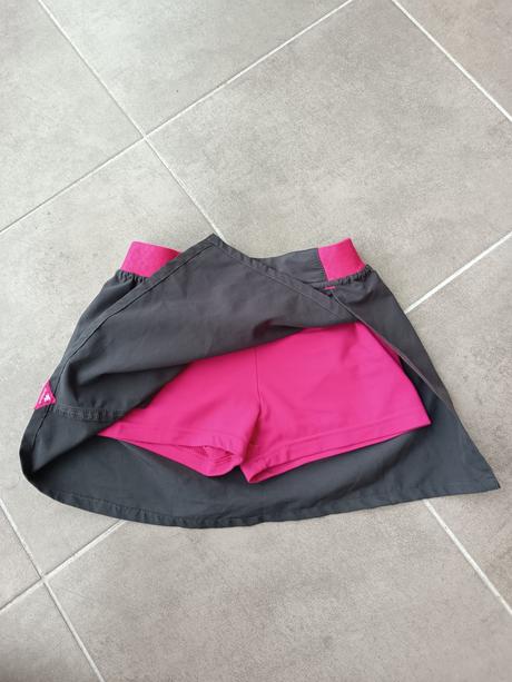 Kraťasová sukňa, decathlon,122