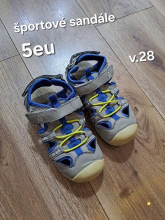 Športové sandále, 28