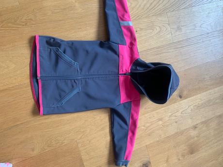 Softshellova bundicka, 104