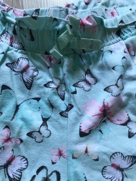 Kraťasy motýlik 6-8 rokov, h&m,128