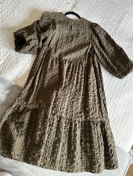 Reserved šaty, reserved,s