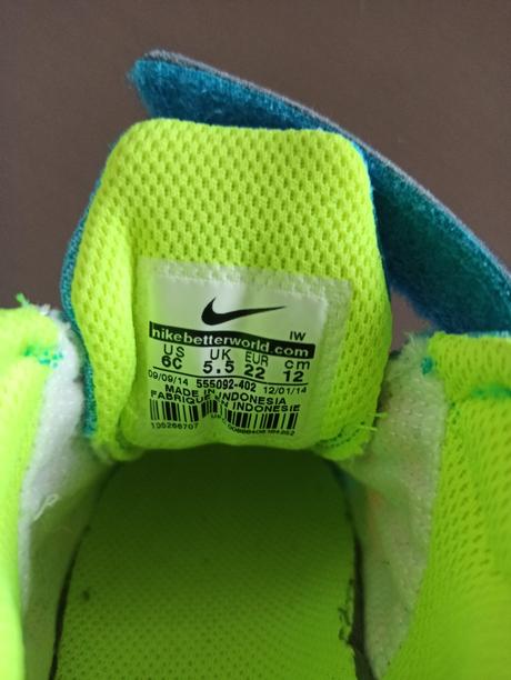 Detske botasky, nike,22