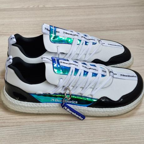 Futura - iridescent white 46 x364, be lenka,46