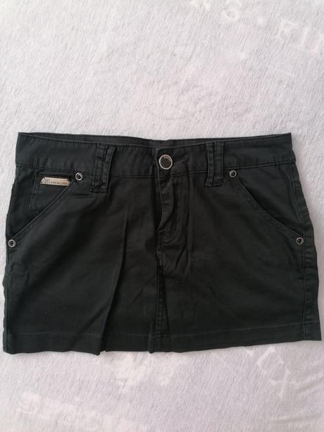 Cierna extramini, 30