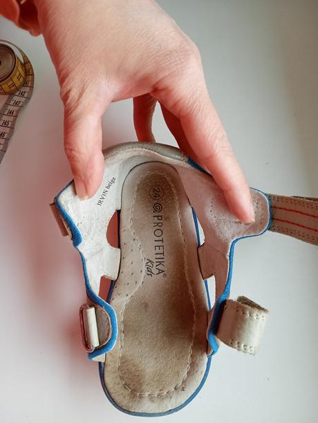 Sandálky, protetika,24