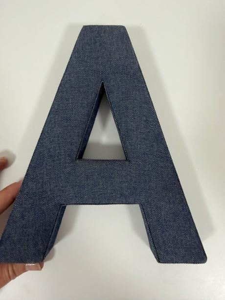 Dekoratívne 3d písmená na stenu carolina,