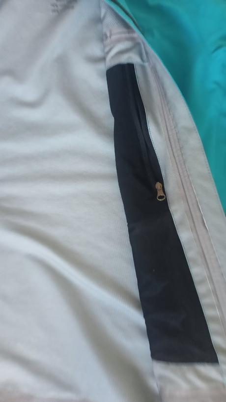 Dievcenska/damska nezateplena softshhellova bunda, quechua,m