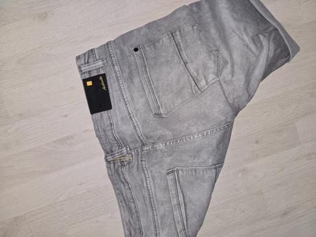 Rifľové šortky č.32, 32