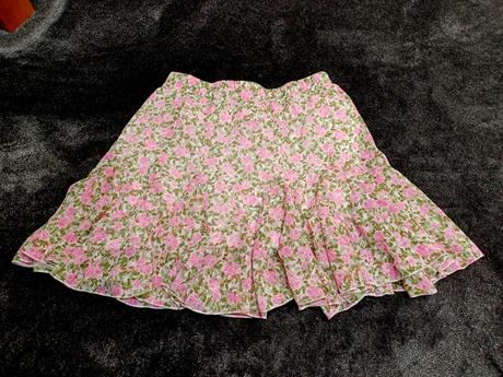 Letna sukna v.38 kvietkovana, 38