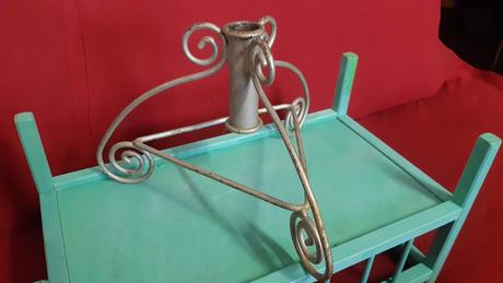 Predám železný stojan na stromček., 