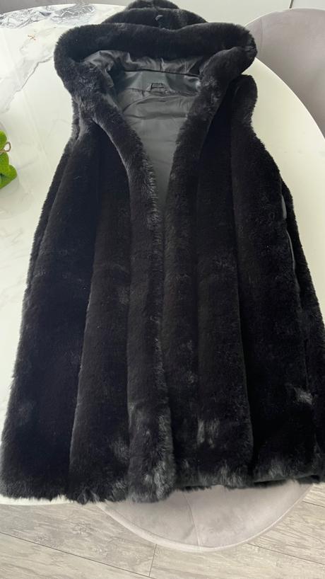 Dámska kožušinová vesta, s