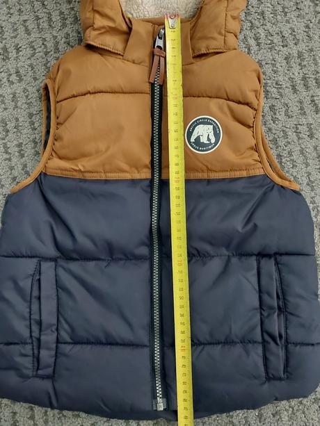 Zateplená vesta, h&m,122