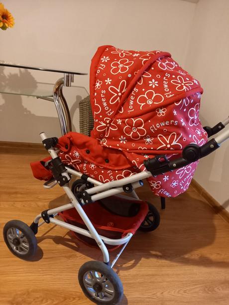 Kočík pre bábiky, 