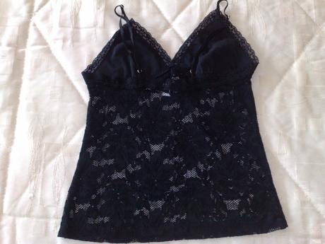 Top pre slečnu alebo damu elegantny, s