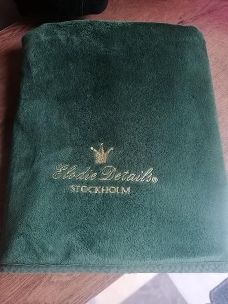 Deka elodie details,