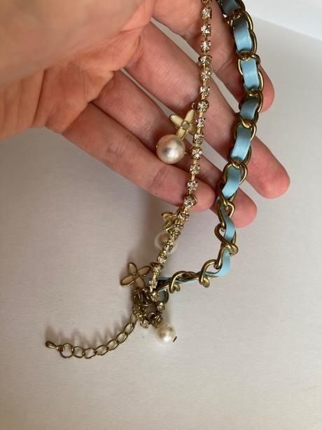 Náramok s príveskami,