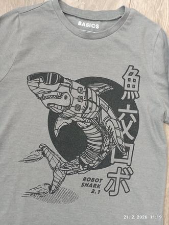 Tričko s robožralokom, 146