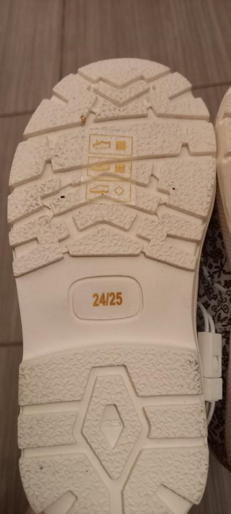 Prechodné topánky, reserved,24 / 25