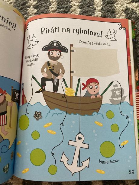 Pirátsky lodný denník so samolepkami,