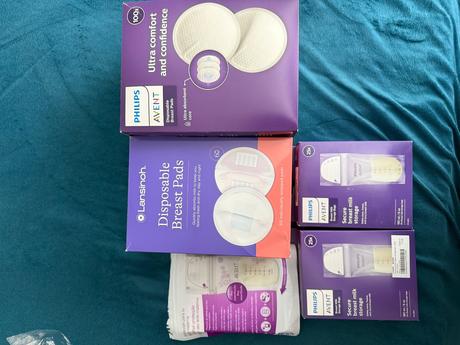 Sačky na mrazenie mlieka a vložky do podprsenky, 