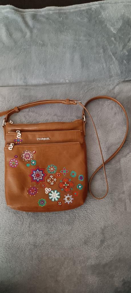 Kabelka crossbody, desigual