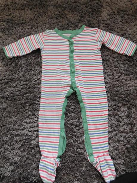 Pyžamový overal č.80, 80