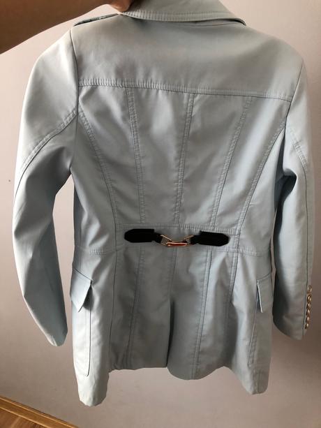 Jesenný kabát, 164