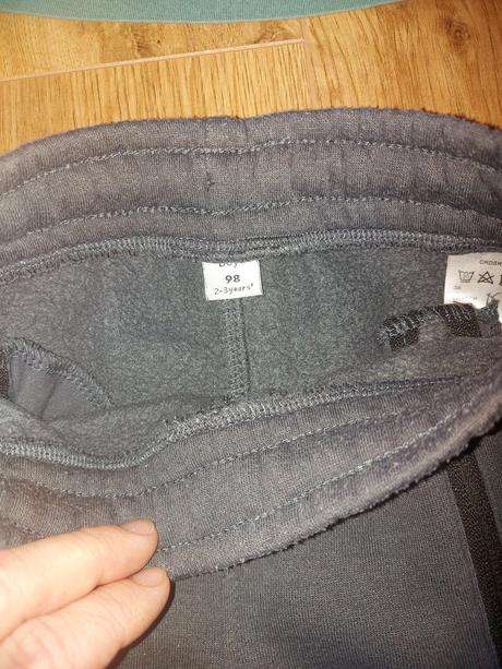 Zateplene teplaky, dopodopo,98