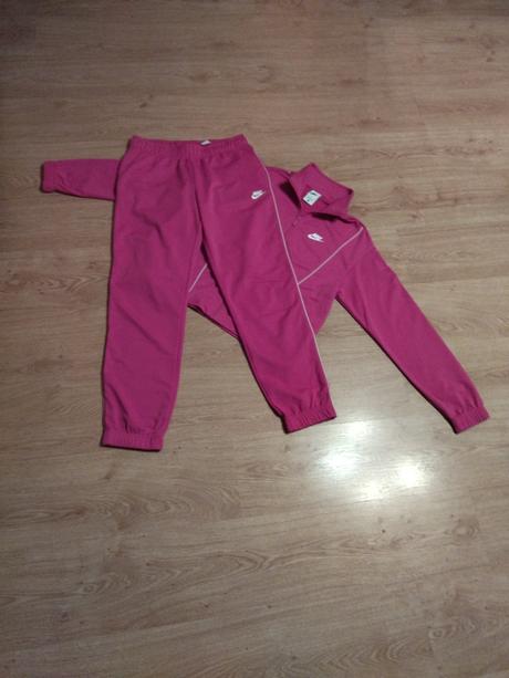 Športová súprava nike, nike,s