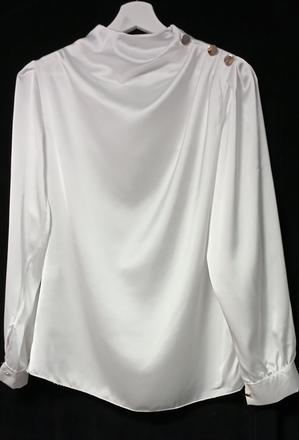 Saténová blúzka, m