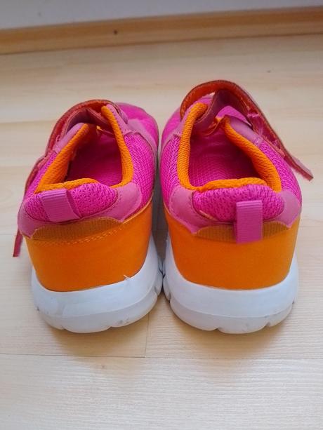 Ružové tenisky s bielou podrážkou, pepperts,35