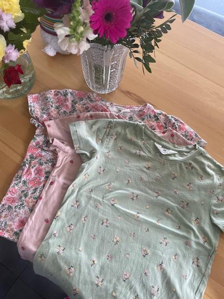5 tričiek h&m a nkd veľkosť 122 7 rokov, h&m,122