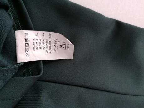 Tmavozelené šaty, s