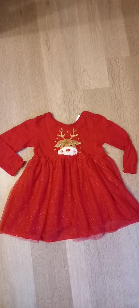Vianočne šaty, 92