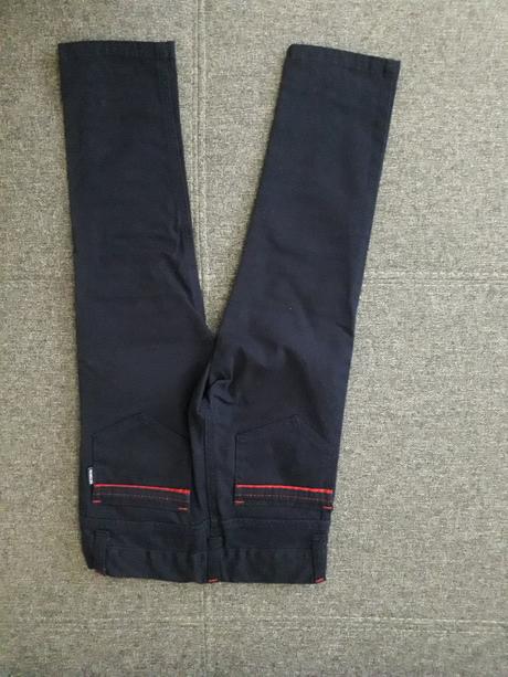 Frajerske nohavice aj na oslavu, 104