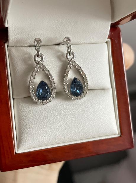 Strieborné náušnice, swarovski