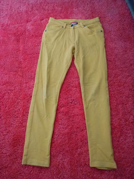 Žlto - horčicové nohavice, 134