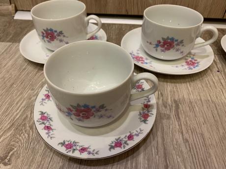 Set šálok jarolina, 