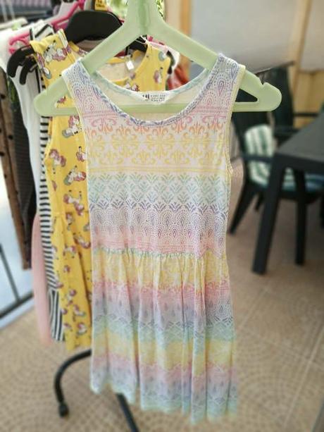 Dievčenské, letné šatočky v. 122-128. aj 134-140, 128