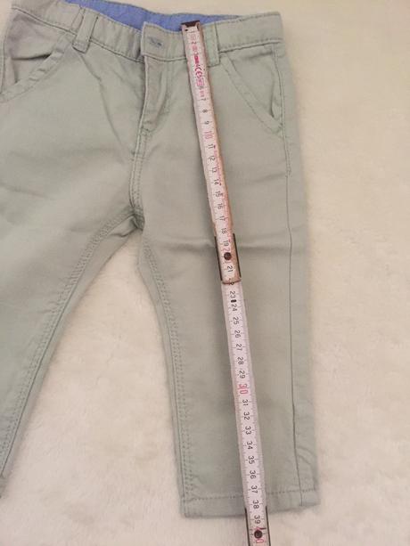 Nohavice a tricko, 74