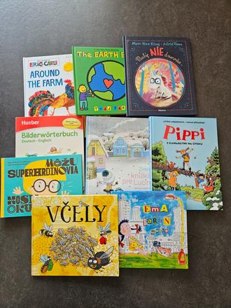 Rozne knihy - velmi pekny stav,