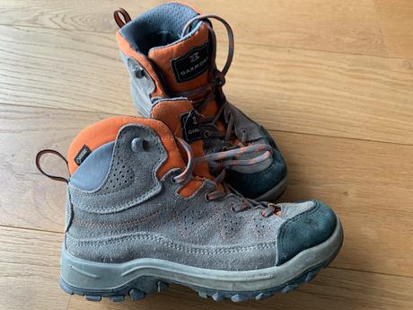 Trekingove topanky zn. garmont, 32
