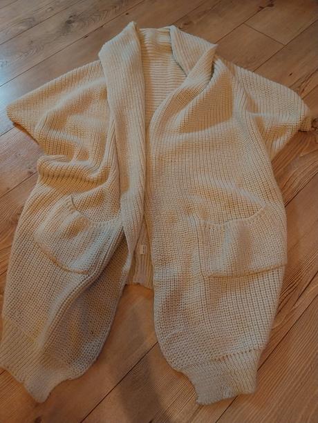 Asymetrický sveter,