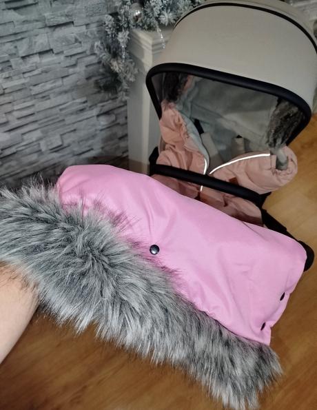 Teplučký huňaty rukávnik s kožušinkou,