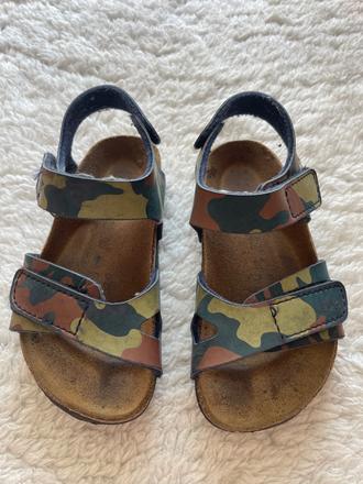 Kozenne maskacove sandalky, 24