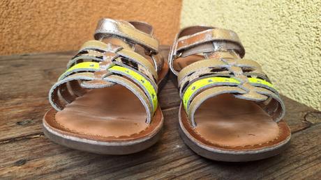 Kožené sandále, 29