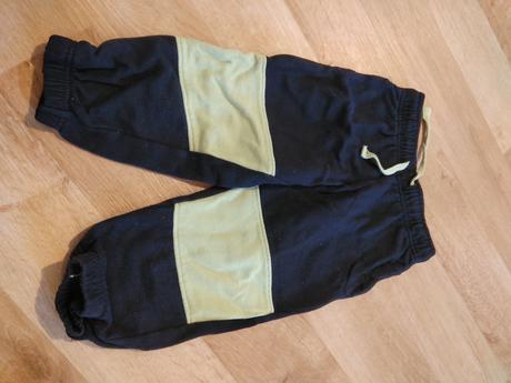 Chlapcenske tepláky, lupilu,98